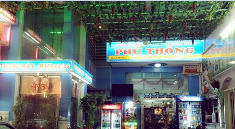 Phu Thong Hotell Chau Doc Exteriör bild
